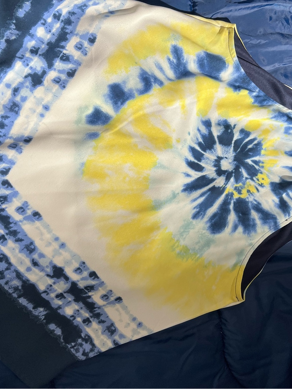 Women’s medium BCX Blue, Yellow & White Tie-Dye V-Neck top - Picture 2 of 10